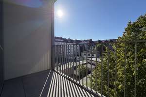 Großzügige 3,5-Zimmer-Eigentumswohnung mit Balkon und Entwicklungspotenzial! – 40223 Bilk, Düsseldorf – Vorschaubild 2
