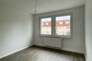 Renovierte 4-Zimmer-Wohnung! – Reiherweg 16, 99089 Ilversgehofen, Erfurt – Vorschaubild 6