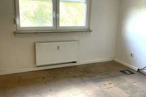 2,5-Zimmer-Dachgeschosswohnung mit Balkon und Blick ins Grüne in Dortmund-Deusen! – 44369 Deusen, Dortmund – Vorschaubild 5