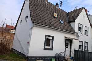 (Kern)Sanierungsobjekt mit zwei potentiellen Bauplätzen, provisionsfrei, Ortsrandlage, Preis VB – Ludwigstraße 25, 67459 Rhein-Pfalz-Kreis – Vorschaubild 1