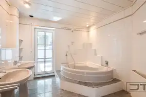 Architektenvilla mit Blick ins Grün & Einliegerwohnung in Seulbitz, Nähe Lohengrin Therme! – Bayreuth – Vorschaubild 36