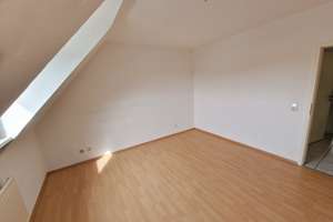 Charmante DG Wohnung sucht neuen, solventen Mieter – Ottestr. 10, 45896 Hassel, Gelsenkirchen – Vorschaubild 8