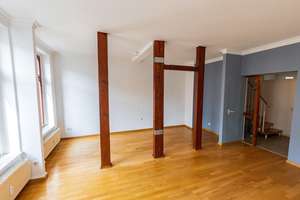 Denkmalgeschützte Maisonette · 137m²· 70 m²Dachterrasse · Aufzug · Bezugsfrei · Leipzig Zentrum-Nord – Ernst-Pinkert-Str. 11, 4105 Zentrum-Nord, Leipzig – Vorschaubild 3