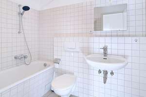 Schnäppchen! Superhelle Wohnung mit großem Balkon, EBK und Aussicht - Sofortbezug – Die vollständige Adresse der Immobilie erhältst du vom Anbieter., 13088 Weißensee, Berlin – Vorschaubild 8