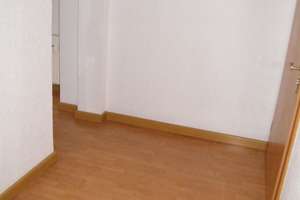 Traumhafte 3 Raum-DG-Mais.-Wohnung mit EBK; 2 Bäder, in unmittelbarer Uni-Nähe!!! – Fabriciusstr. 7, 9126 Bernsdorf, Chemnitz – Vorschaubild 8