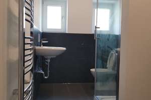 Uni-Nähe, Bezugfertig 2 ZKDB, EBK, ,59m², KM 530 Euro+NK