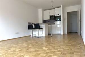 Kompakt und gut angebunden: 1-Zimmer-Wohnung mit Balkon in Schwabing