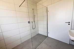 Provisionsfrei für Käufer: Exklusiver KFW 40-Walmdachbungalow am See - Traumhaft – Emsland (Kreis) – Vorschaubild 18