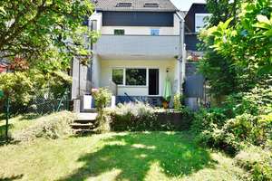 Charmantes Einfamilienhaus mit Garage und Garten in ruhiger Lage von Remscheid – Die vollständige Adresse der Immobilie erhältst du vom Anbieter., 42859 Zentralpunkt, Remscheid – Vorschaubild 2