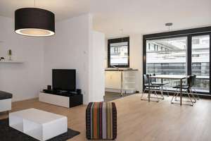 Metropolitan Living in Bestlage:Vermietete 2,5-Zi.-Boardinghouse-ETW nahe Hauptbahnhof-Europaviertel – Die vollständige Adresse der Immobilie erhältst du vom Anbieter., 70174 Hauptbahnhof, Stuttgart – Vorschaubild 2