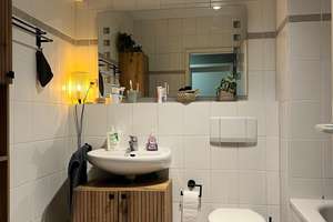 Helle 3 Zimmer Erdgeschosswohnung mit Garten in exklusiver Lage in Köln Junkersdorf – Sterrenhofweg 17, 50858 Junkersdorf, Köln – Vorschaubild 5
