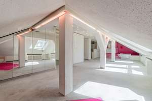 TRUDERING / geräumige 2-Zimmer-Dachgeschosswohnung mit Blick ins Grüne – Die vollständige Adresse der Immobilie erhältst du vom Anbieter., 81825 Waldtrudering, München – Vorschaubild 4