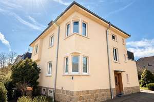 Repräsentative Villa auf sonnigem Eckgrundstück in Dresden-Weixdorf – Die vollständige Adresse der Immobilie erhältst du vom Anbieter., 1108 Weixdorf, Dresden – Vorschaubild 3