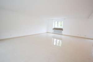 Exklusives Wohnen am Königsforst - Hochwertige 135‑m²‑Residenz in der Parkstraße – Die vollständige Adresse der Immobilie erhältst du vom Anbieter., 51427 Frankenforst, Bergisch Gladbach – Vorschaubild 3