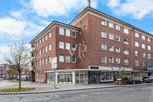 Schöne 4-Zimmer-Wohnung im 3. OG mit Balkon – großzügig & vielseitig nutzbar - ab dem 01.07. – Die vollständige Adresse der Immobilie erhältst du vom Anbieter., 26382 Innenstadt, Wilhelmshaven – Vorschaubild 1