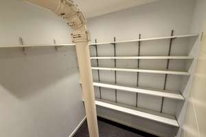 Hochwertige Split-Level-Wohnung mit Hauscharakter in Junkersdorfer Bestlage – 50858 Junkersdorf, Köln – Vorschaubild 35