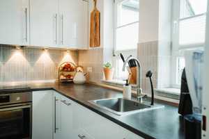 Geschmackvolle 3-4-Zimmer-Maisonette-Wohnung in Toplage von Sonnenberg mit Fernblick über Wiesbaden – Korianderstraße 3, 65191 Wiesbaden – Vorschaubild 6