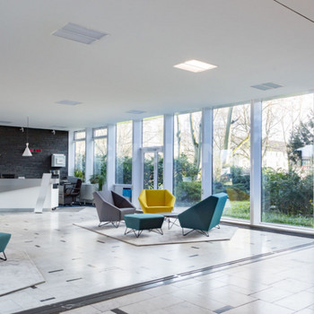 698 m² moderne Büroflächen in Duisburg | Kantine im Haus | teilklimatisiert