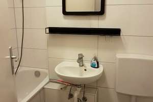 Sonnige 2-zimmer Wohnung, Duisburg Mitte – Die vollständige Adresse der Immobilie erhältst du vom Anbieter., 47057 Neudorf-Süd, Duisburg – Vorschaubild 10