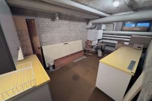 Charmante 3-Zimmer-Altbauwohnung mit 3 m Deckenhöhe & grünem Innenpark in Berlin – Die vollständige Adresse der Immobilie erhältst du vom Anbieter., 14199 Schmargendorf, Berlin – Vorschaubild 10
