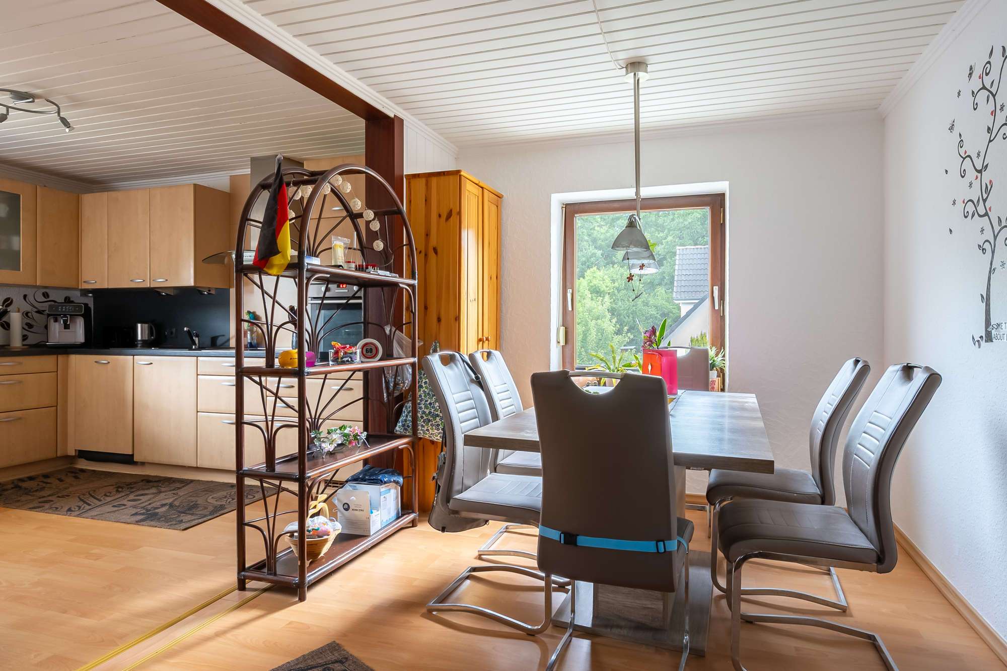 Immobilie in Achim - Bremen: Zweifamilienhaus mit Potenzial – Vermietete Wohnung & frei zur Selbstnutzung! Obj.8692 - Bild 3