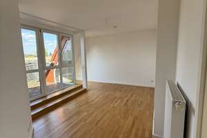Schöne und Helle  2-Zimmer-Wohnung (50,5m²) mit Terrasse  – Die vollständige Adresse der Immobilie erhältst du vom Anbieter., 12489 Adlershof, Berlin – Vorschaubild 2