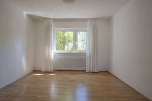 Attraktives REH mit schönem Garten und Garage in guter, ruhiger Wohnlage von Nieder-Eschbach. – 60437 Nieder-Eschbach, Frankfurt am Main – Vorschaubild 18