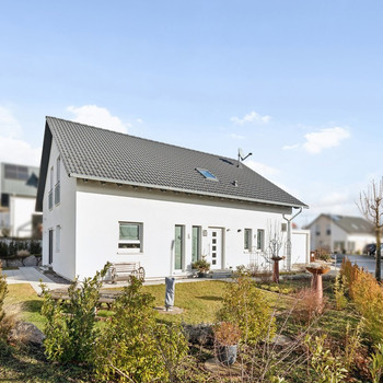 ***AUFGEPASST*** TOP Einfamilienhaus / Nur 21 kWh/(m² a) Endenergiebedarf!