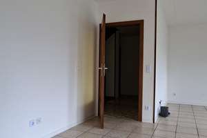 Willkommen in dieser 140 m² großen Wohnung mit Gartennutzung in Wallau – Die vollständige Adresse der Immobilie erhältst du vom Anbieter., 35216 Biedenkopf – Vorschaubild 4