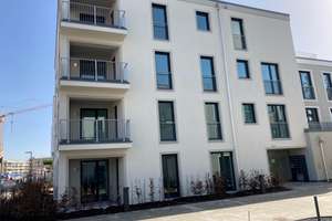 Exklusive 2-Zimmer-EG-Wohnung mit Terrasse, EBK, TG & Smart Home in München-Allach (DIAMALTPARK)