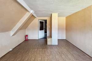 Großzügiges Familienhaus mit Wintergarten und vielseitigen Nutzungsmöglichkeiten in Frohburg – Die vollständige Adresse der Immobilie erhältst du vom Anbieter., 4654 Kohren-Sahlis – Vorschaubild 11