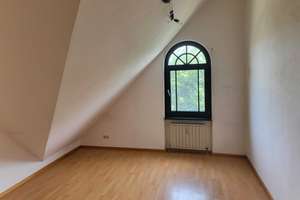 Nah zur S1-Bahn Fasanerie– 
Freie, luftige 2-Zi.-Dachgeschosswhg. mit offenem Giebeln u. Tiefgarage – Die vollständige Adresse der Immobilie erhältst du vom Anbieter., 80995 Lerchenau-West, München – Vorschaubild 8