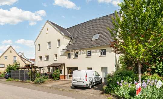 Gepflegtes, teilvermietetes MFH mit 3 Wohnungen und Ausbaureserve für eine weitere Wohnung! 