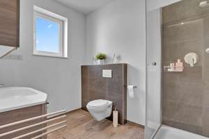 Toskana Villa! Luxuriöses Anwesen mit zahlreichen Nutzungsmöglichkeiten in naturnaher Lage – Die vollständige Adresse der Immobilie erhältst du vom Anbieter., 97514 Oberaurach – Vorschaubild 9