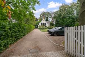 Bremen - Oberneuland | Stilvolles Einfamilienhaus mit viel Platz und hochwertiger Ausstattung auf wu – Die vollständige Adresse der Immobilie erhältst du vom Anbieter., 28355 Oberneuland, Bremen – Vorschaubild 42