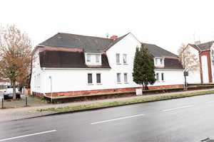 Ehem. 4 Reihenhäuser jetzt 4 WE - Garage - Carport - Pellets Heizung - großer gepflasterter Innenhof – Anhalt-Bitterfeld (Kreis) – Vorschaubild 5
