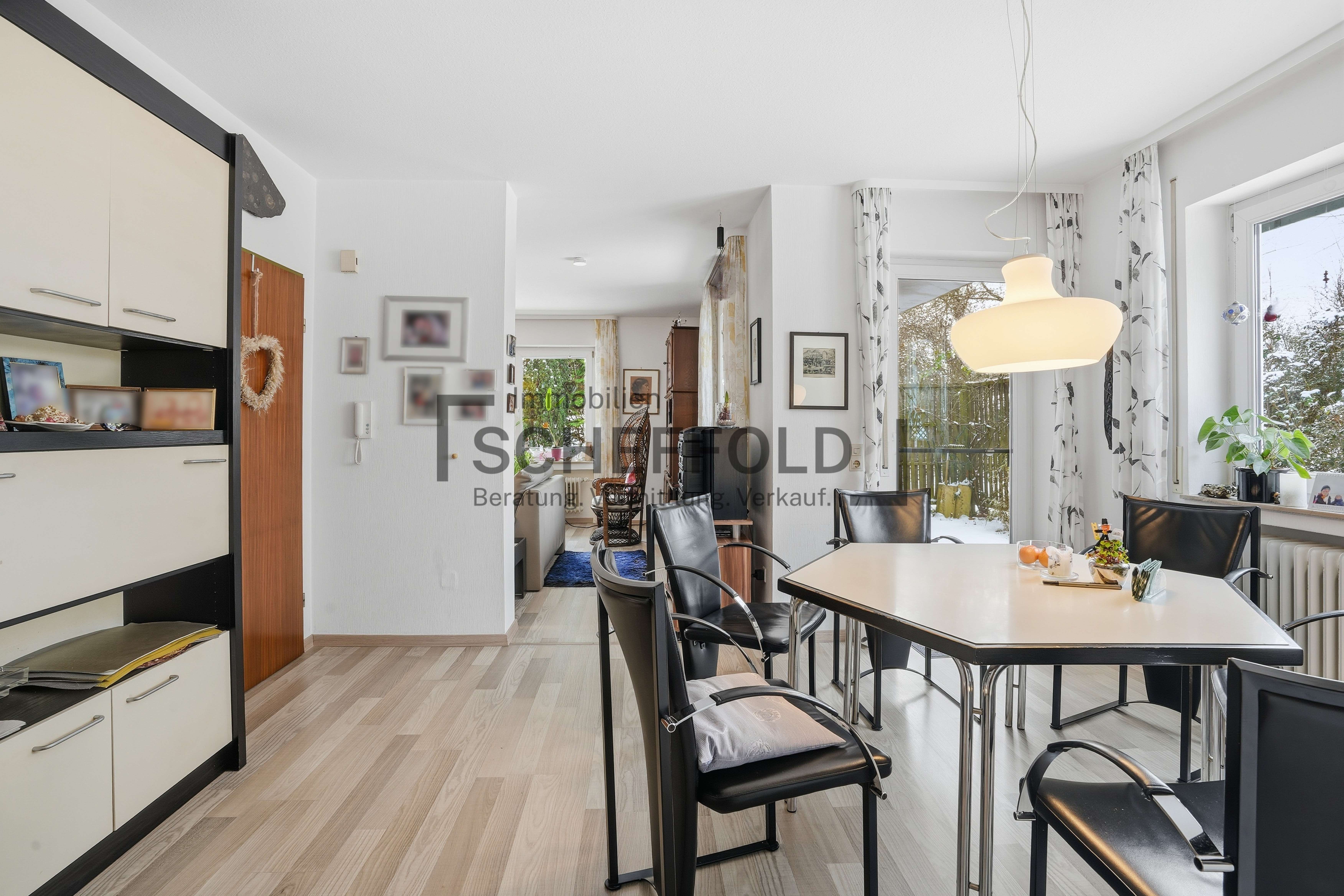 Immobilie in Laupheim - Familienglück! Gut gelegenes Zweifamilienhaus mit viel Potenzial - Bild 4