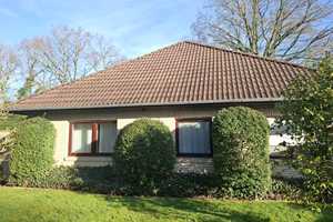 Charmanter Bungalow in ruhiger Siedlungslage. Bezugsfrei ! – Ammerland (Kreis) – Vorschaubild 3