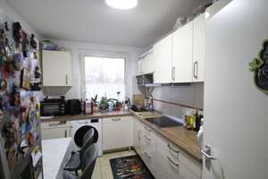 Platz für Familien - 4-Zimmer-Eigentumswohnung mit TG-Stellplatz und Balkon in Lannesdorf  – Die vollständige Adresse der Immobilie erhältst du vom Anbieter., 53179 Lannesdorf, Bonn – Vorschaubild 3
