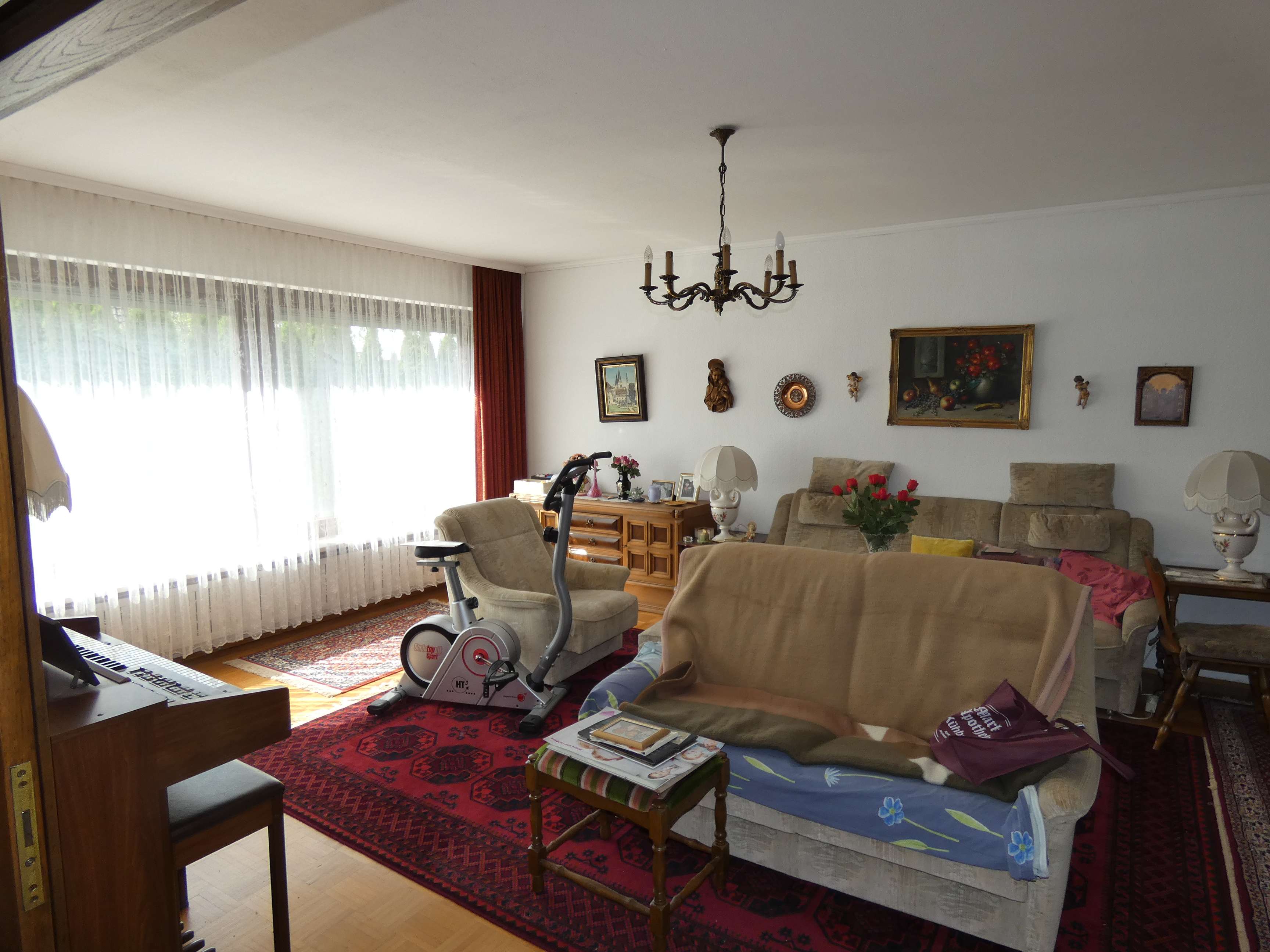 Immobilie in Kühbach - Ganz viel Platz - solides 2-3 Familienhaus in Kühbach zuverkaufen - Bild 6