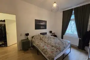Schöne helle 2-Zimmer-Altbauwohnung im Herzen von Düsseldorf-Gerresheim – Benderstraße 37, 40625 Düsseldorf – Vorschaubild 12