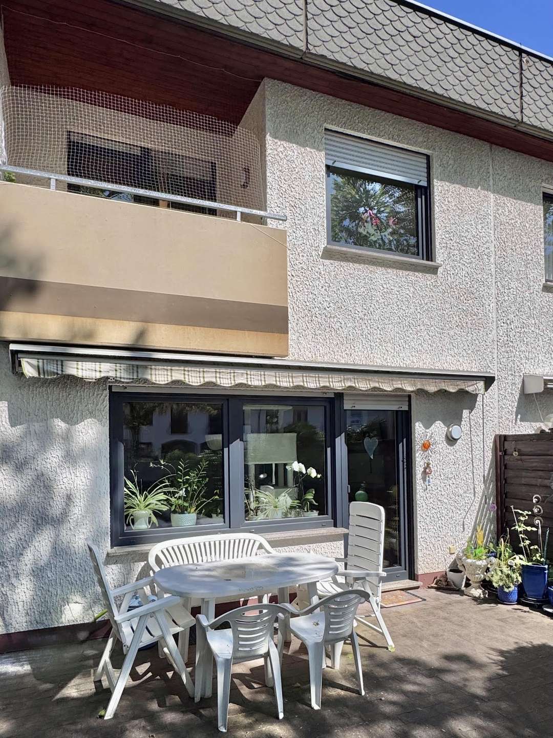 RUHIGE LAGE, EINBAUK&Uuml;CHE, KLEINER GARTEN, GARAGE