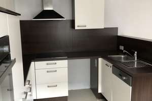 Einbauküche inklusive.  3 Zimmer, Küche, Diele, Bad, Balkon, Doppelgarage – Dorstener Straße 196, 44809 Hamme, Bochum – Vorschaubild 5