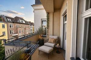 Altbau mit Balkon: Großzügig wohnen im Westfälischen Viertel – Krefelder Straße 17, 10555 Moabit, Berlin – Vorschaubild 11