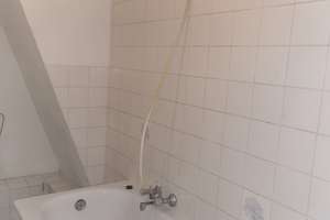 Schöne, helle Dachgeschoss-Wohnung – Die vollständige Adresse der Immobilie erhältst du vom Anbieter., 47829 Uerdingen, Krefeld – Vorschaubild 10