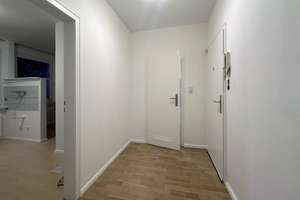 Lichtdurchfluteter Altbau mit außergewöhnlicher Fensterfront in ruhiger Lage – Nüller Strasse 48, 42115 Uellendahl-Katernberg, Wuppertal – Vorschaubild 7