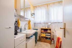 Attraktives 3-Familienhaus – Ideal für Mehrgenerationen, Kapitalanleger & Eigennutzer – Waldshut (Kreis) – Vorschaubild 6