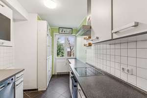 Helle 3-Zimmer-Erdgeschoss-Wohnung mit 60m² Privatgarten sowie Tiefgaragenstellplatz in Moosach – Die vollständige Adresse der Immobilie erhältst du vom Anbieter., 80993 Alt-Moosach, München – Vorschaubild 5