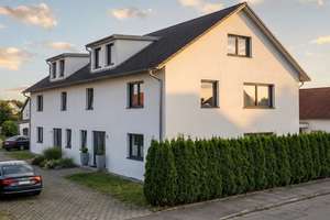 Neubau-DHH mit Süd-West-Garten in Augsburg-Neubergheim – Die vollständige Adresse der Immobilie erhältst du vom Anbieter., 86199 Bergheim, Augsburg – Vorschaubild 2