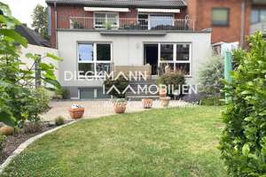 Kernsaniertes Zweifamilienhaus inkl. freiwerdender Erdgeschosswohnung mit Garten – Die vollständige Adresse der Immobilie erhältst du vom Anbieter., 46242 Fuhlenbrock, Bottrop – Vorschaubild 1